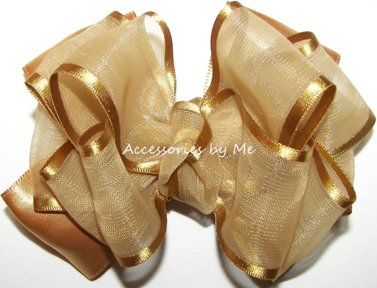 Gold bow hair clip