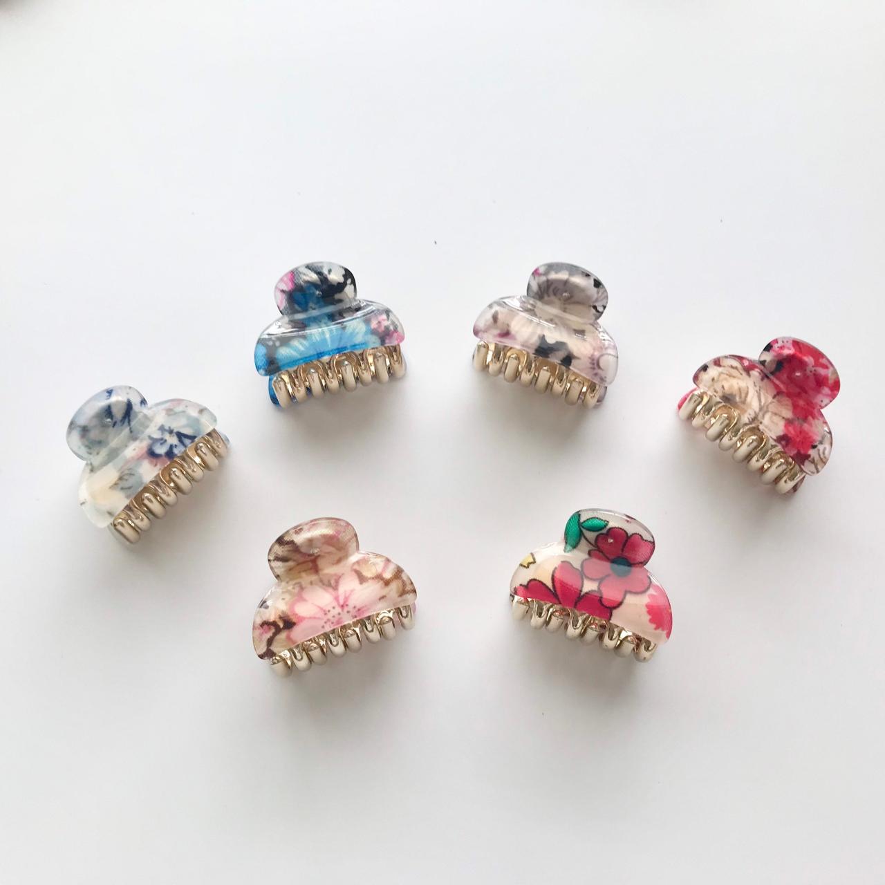 Claw hair clips small