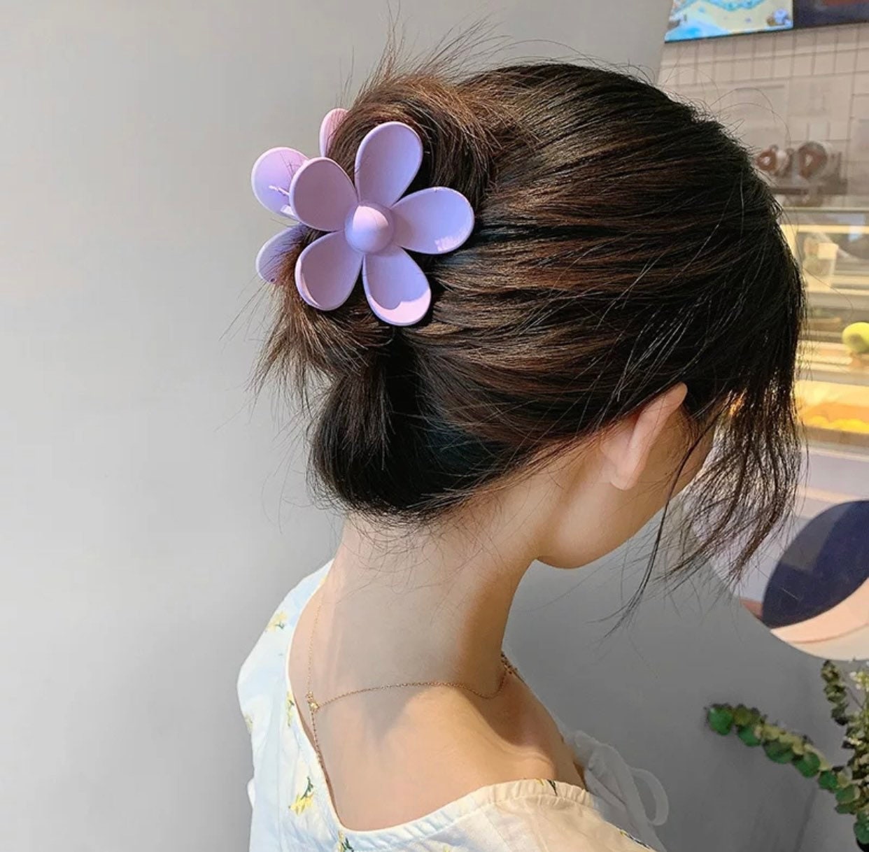 Flower claw hair clips