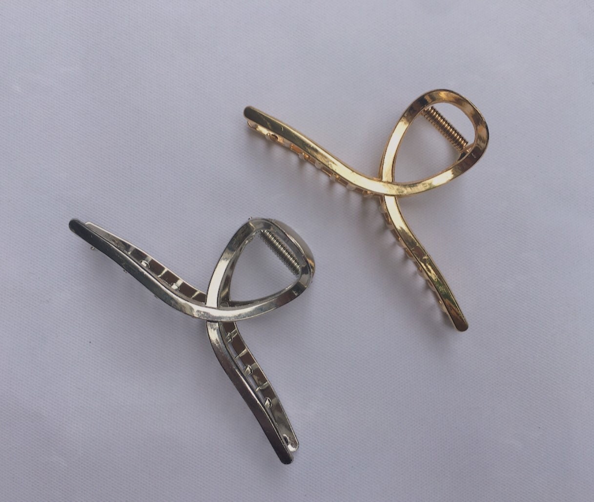 Metal hair claw clips